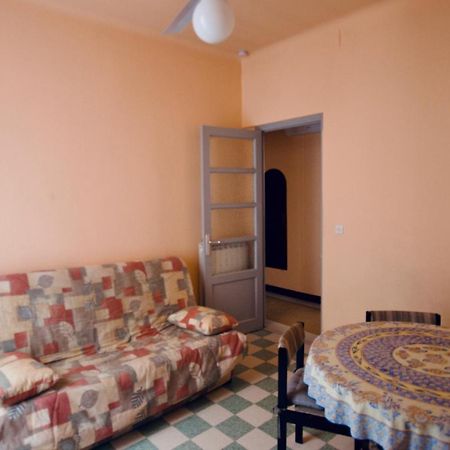 Appartement 2 Les Clematites ม็องตง ภายนอก รูปภาพ