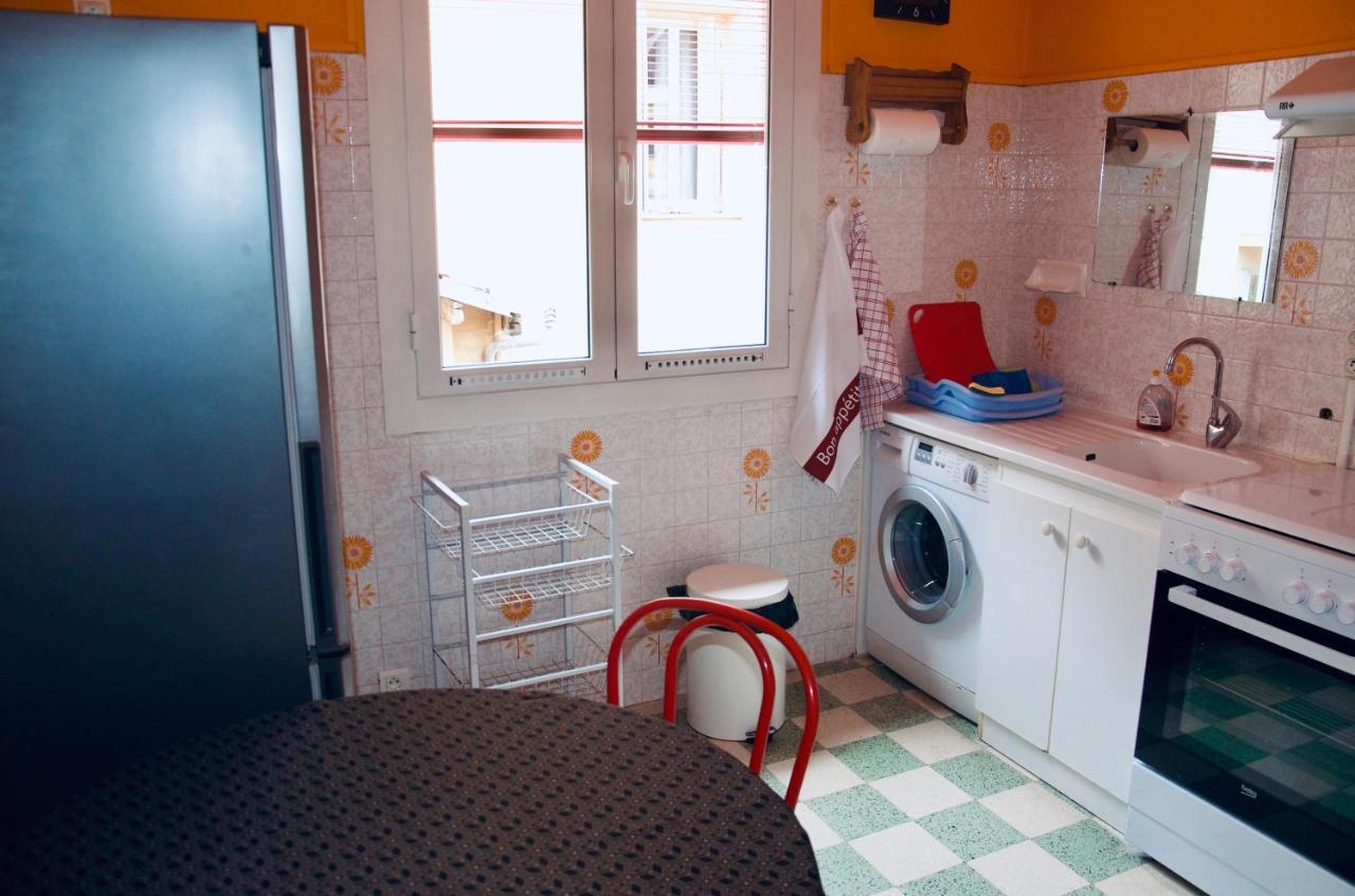Appartement 2 Les Clematites ม็องตง ภายนอก รูปภาพ