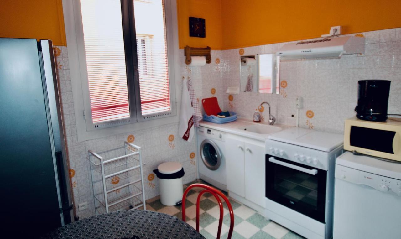 Appartement 2 Les Clematites ม็องตง ภายนอก รูปภาพ
